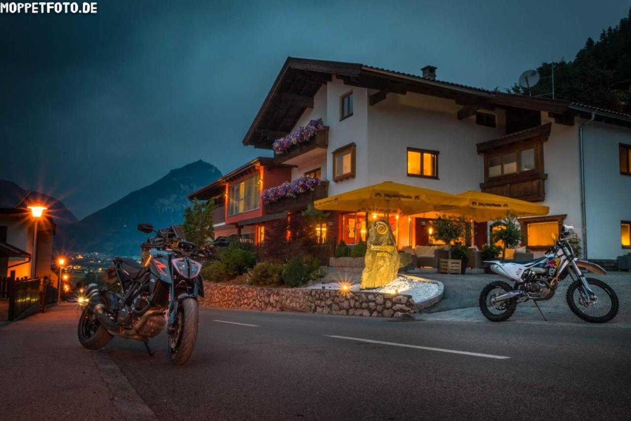 Das Sonnleiten Ski- Und Motorradhotel Bruck Im Zillertal Bruck am Ziller Eksteriør bilde