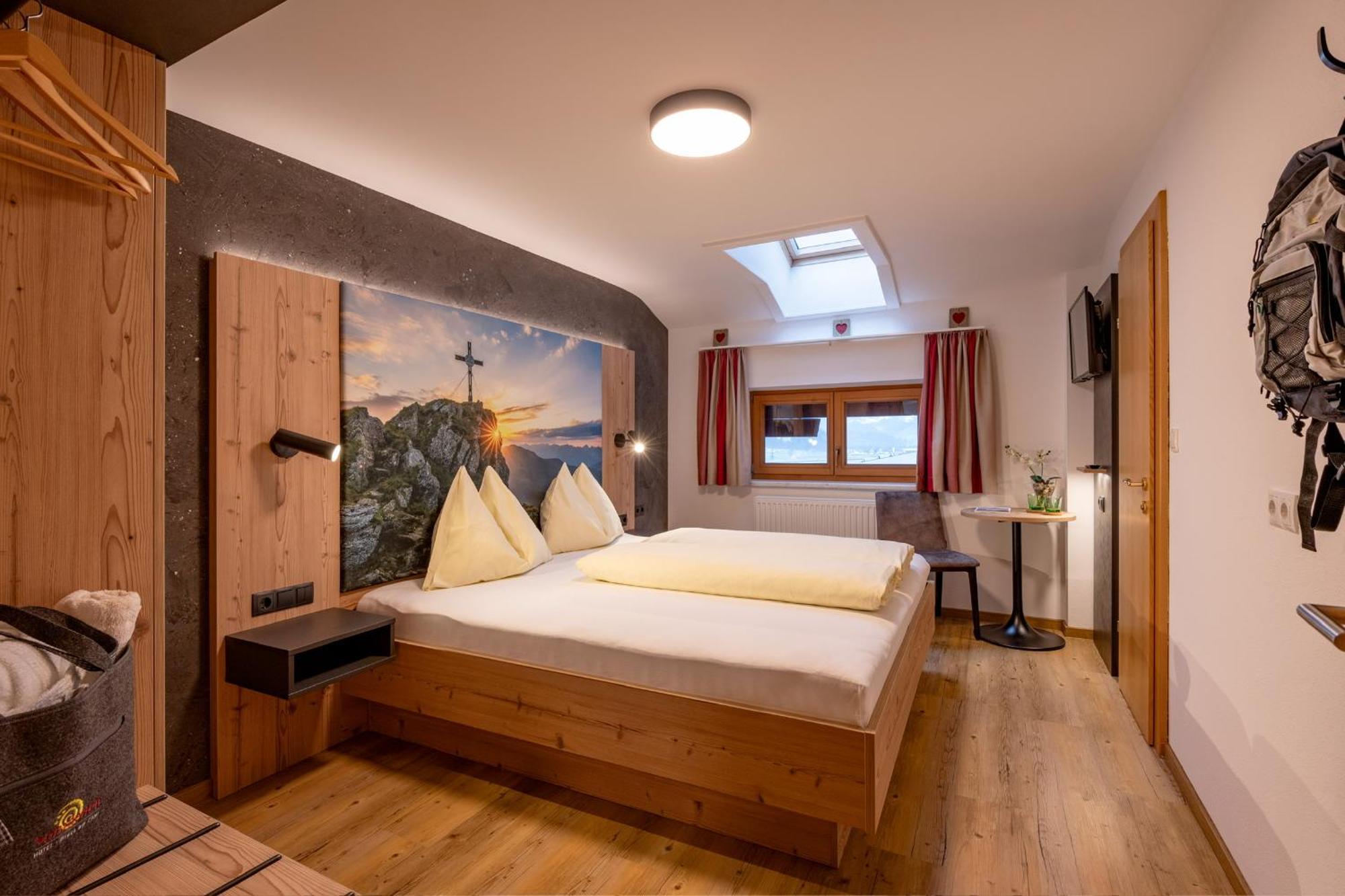 Das Sonnleiten Ski- Und Motorradhotel Bruck Im Zillertal Bruck am Ziller Eksteriør bilde
