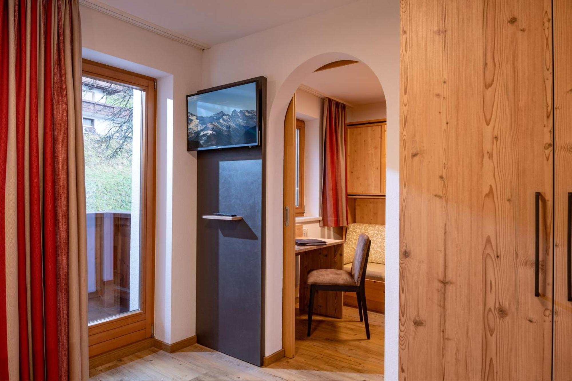 Das Sonnleiten Ski- Und Motorradhotel Bruck Im Zillertal Bruck am Ziller Eksteriør bilde